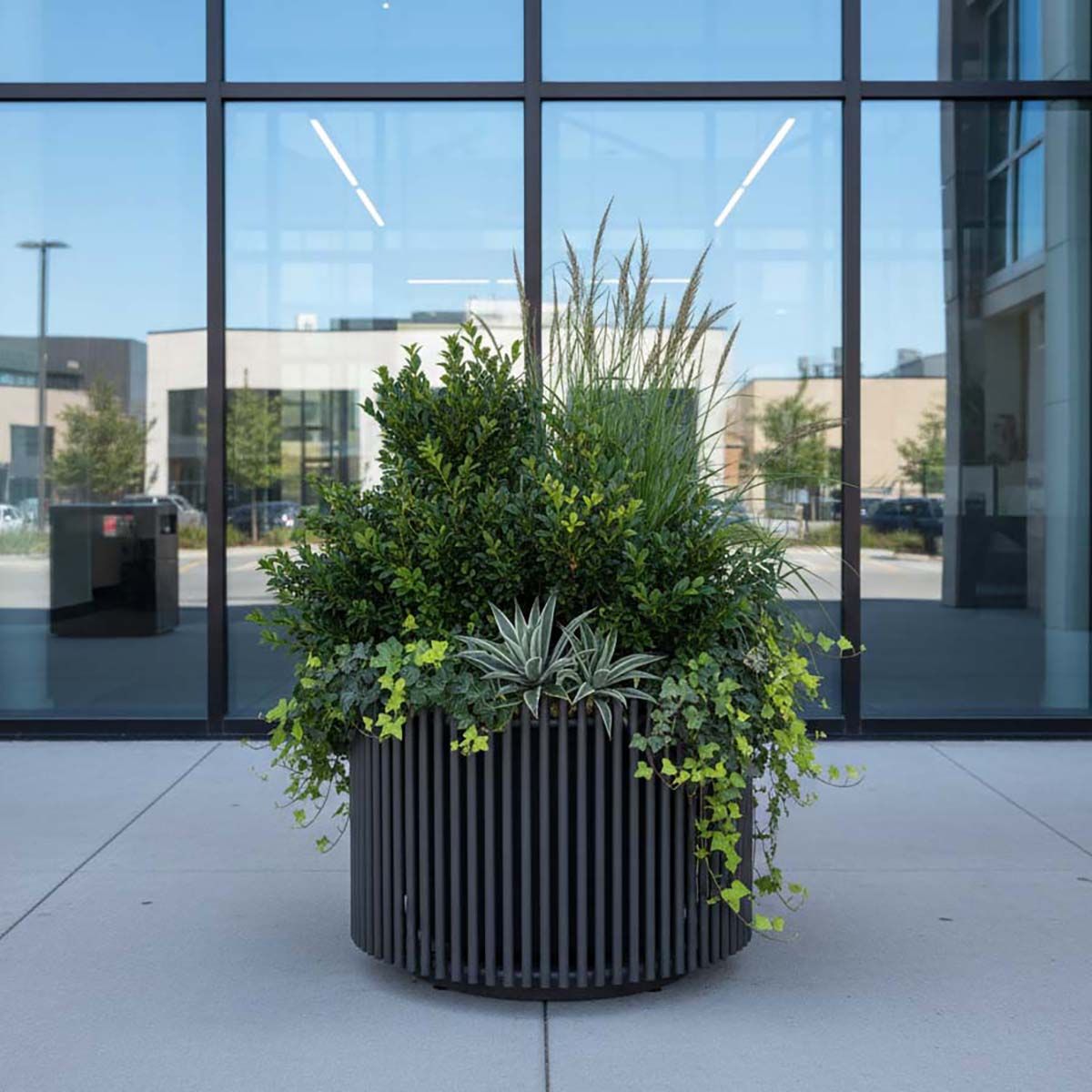 Genova Planter