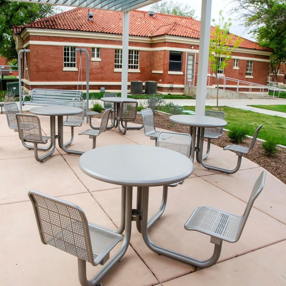 State Street Courtyard Table