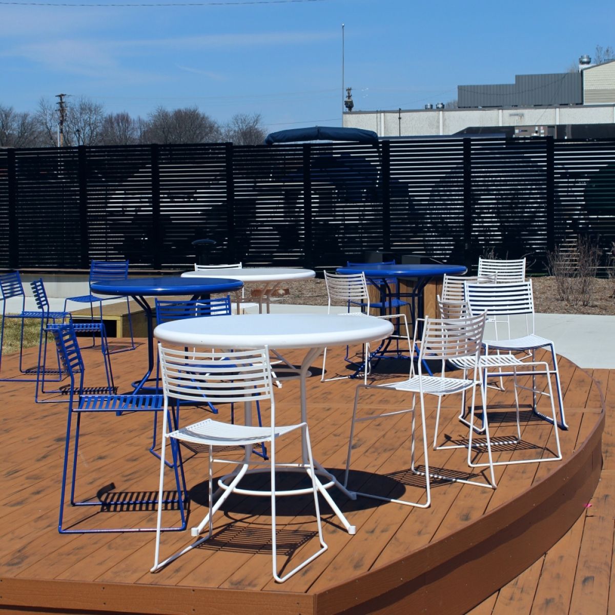 Terrace Chair - TEC-P shown with Cafe Table Rod Base (CFT-RD)