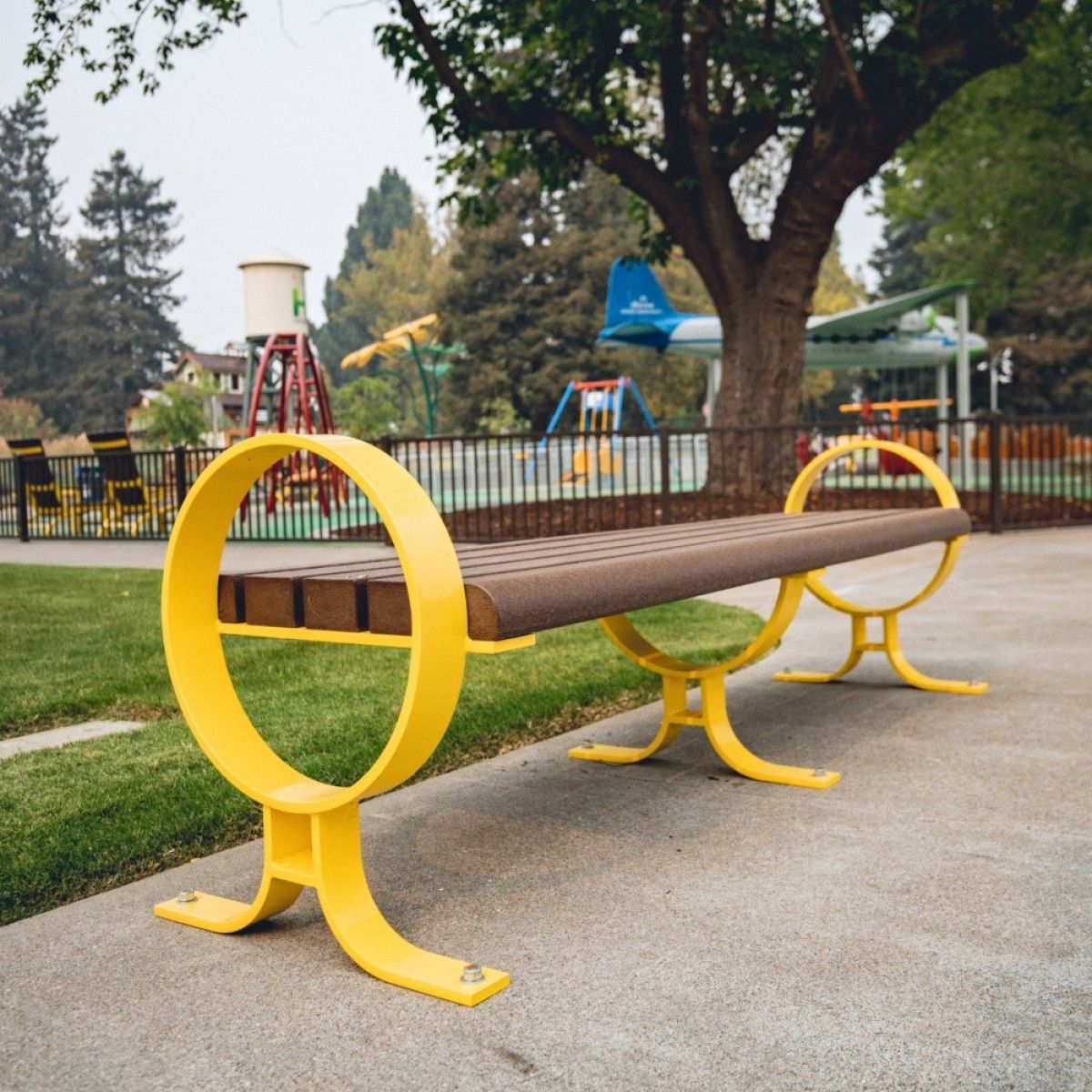 Walden Circle Arm Bench