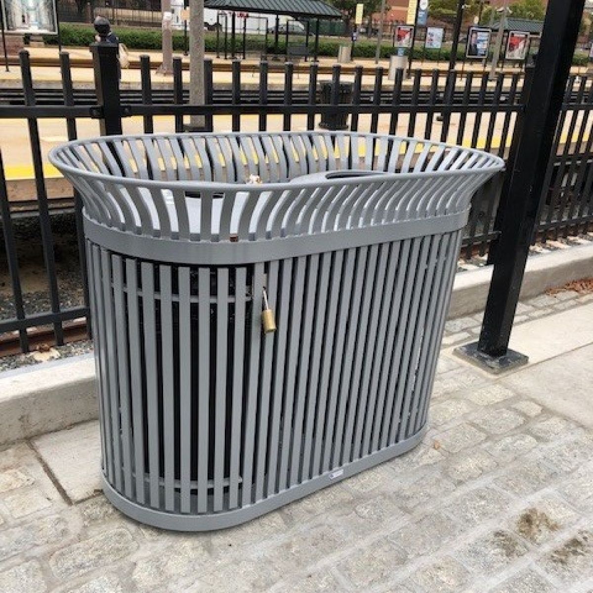 Windsor Trash & Recycling Receptacle