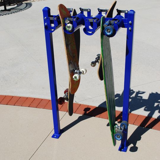 Kostbar kapitel Tag et bad Lockable Skateboard Rack | Skateboard Rack for Schools | Thomas Steele
