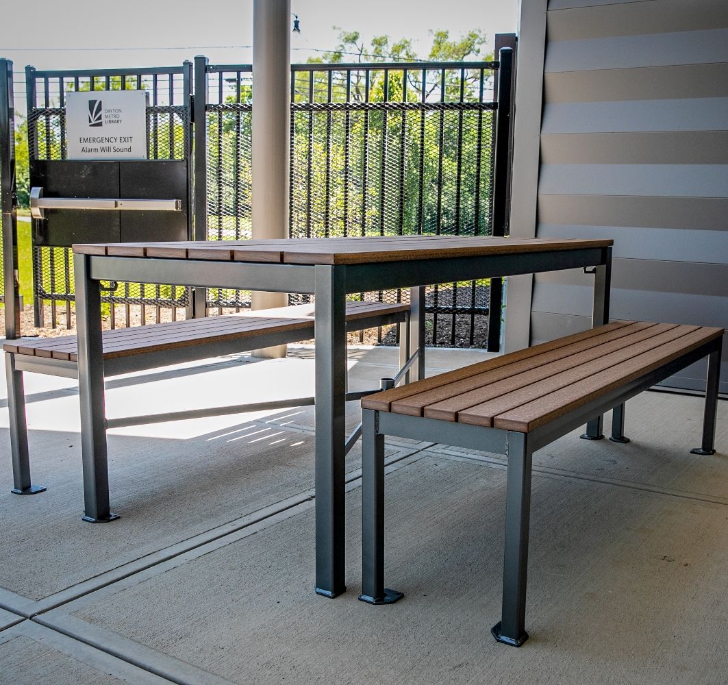 Monona Picnic Table