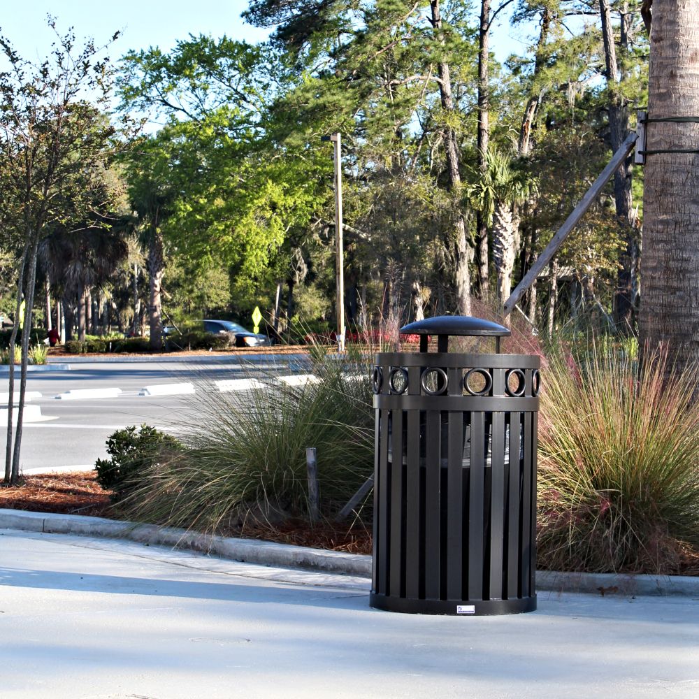 Gramercy Receptacle