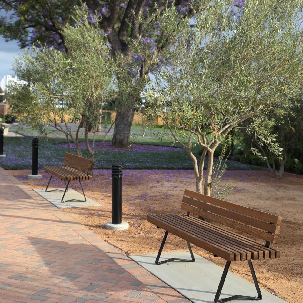 Sawyer Bench