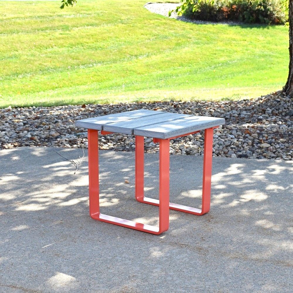 Vilas Side Table