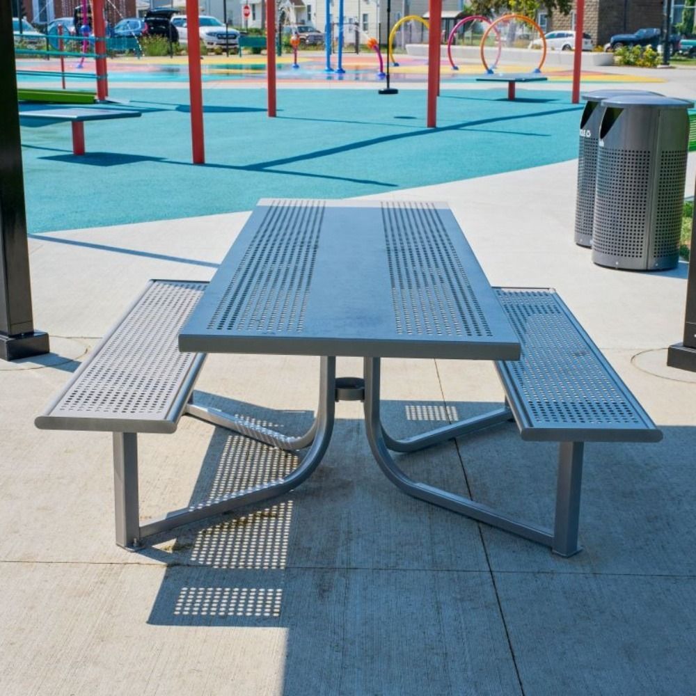 Wingra Table