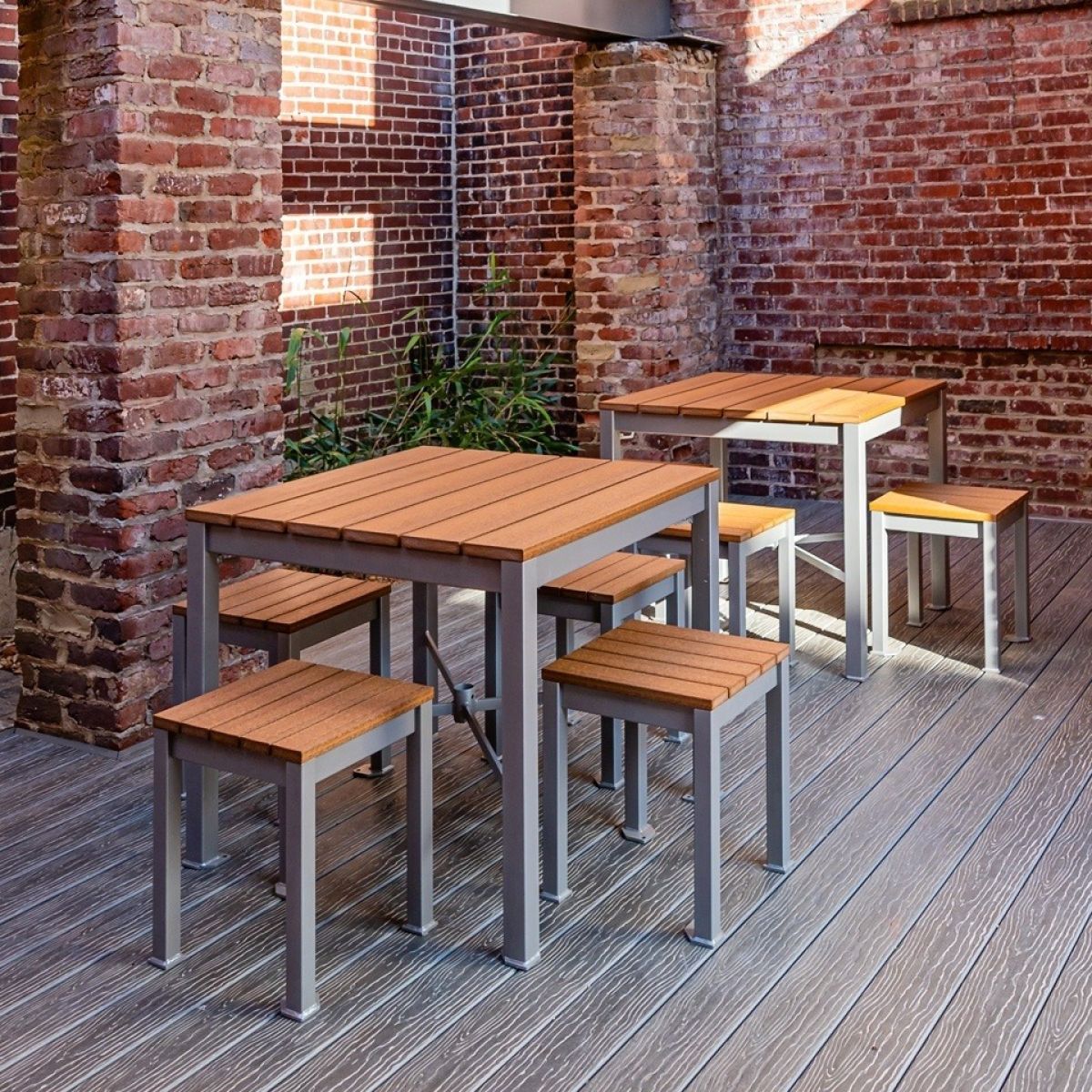 Monona Stools
