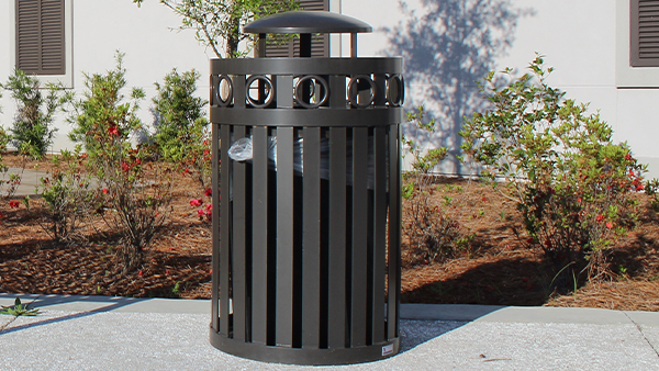 Outdoor Trash Cans at